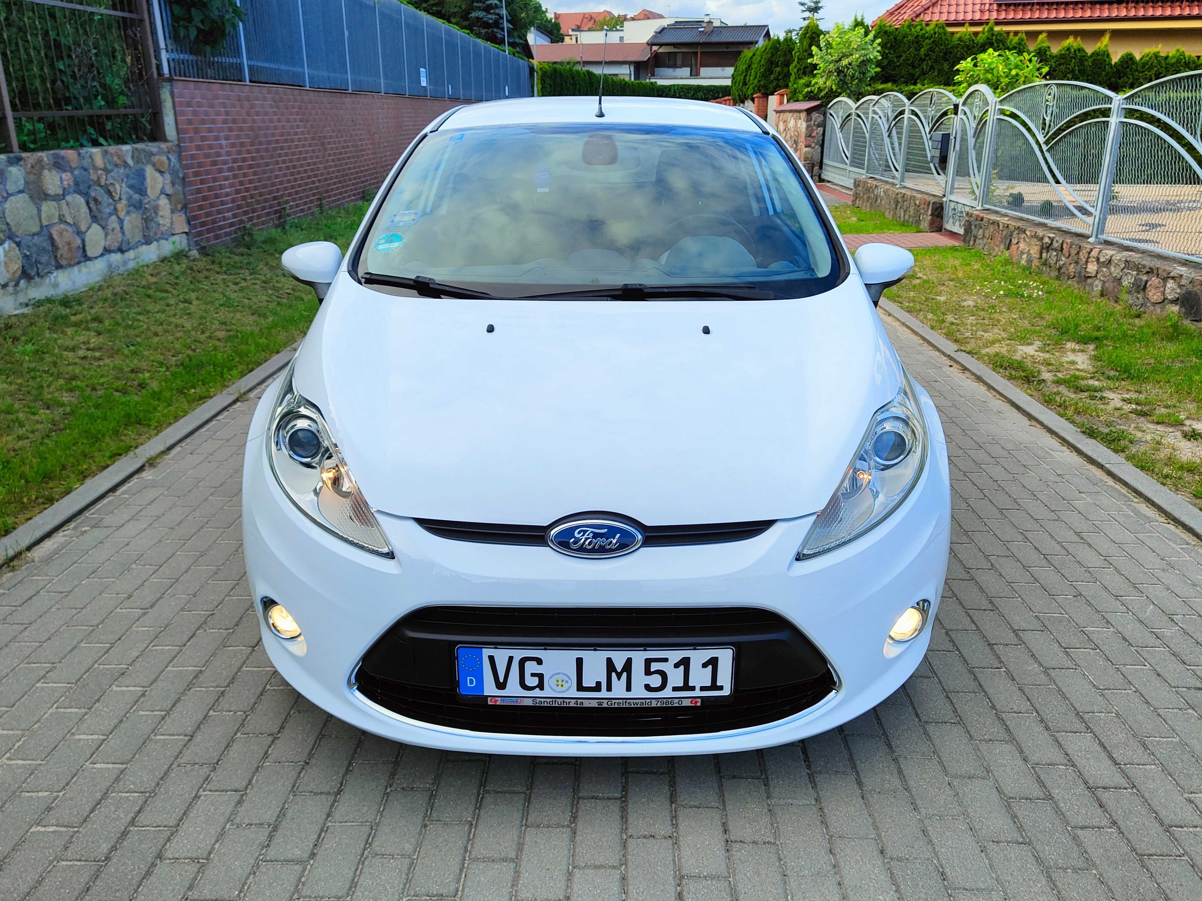 Piękny Ford Fiesta*Climatronik*Soczewka*Biała*Komp*Alu*
