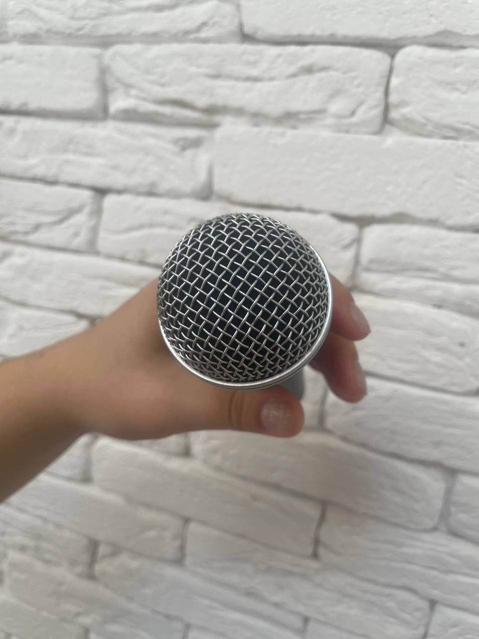Динамічний вокальний мікрофон SM58