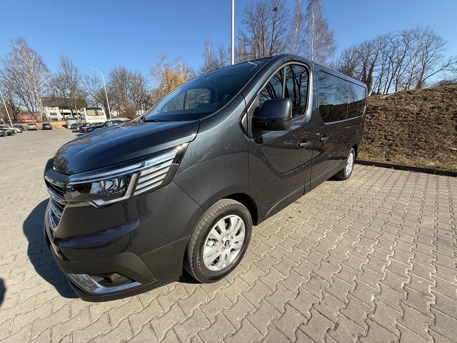 Renault Trafic 170KM(AT) 9 osobowy wynajem, wypożyczenie w AutoRide.pl