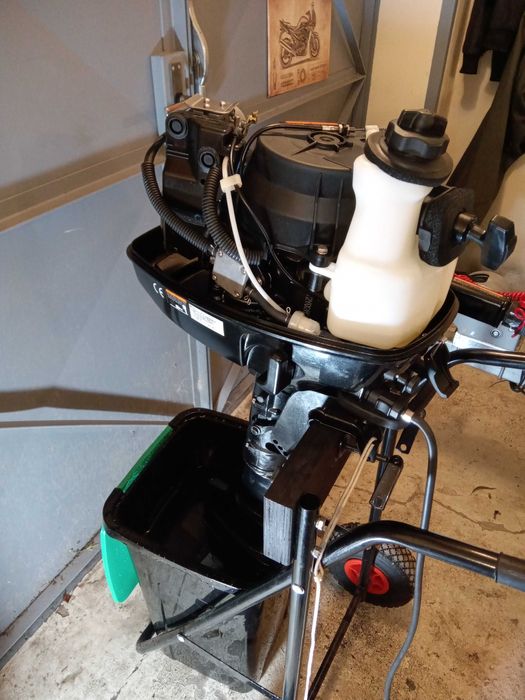 Silnik Parsun F5, 2 letni, pierwszy właściciel.