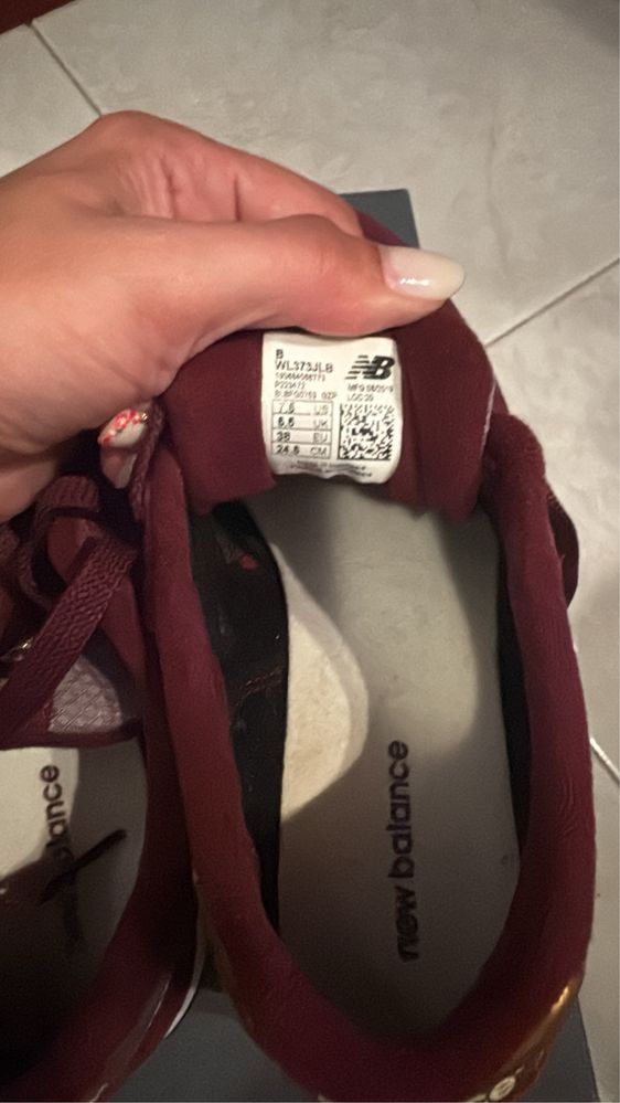 New balance praticamente novas