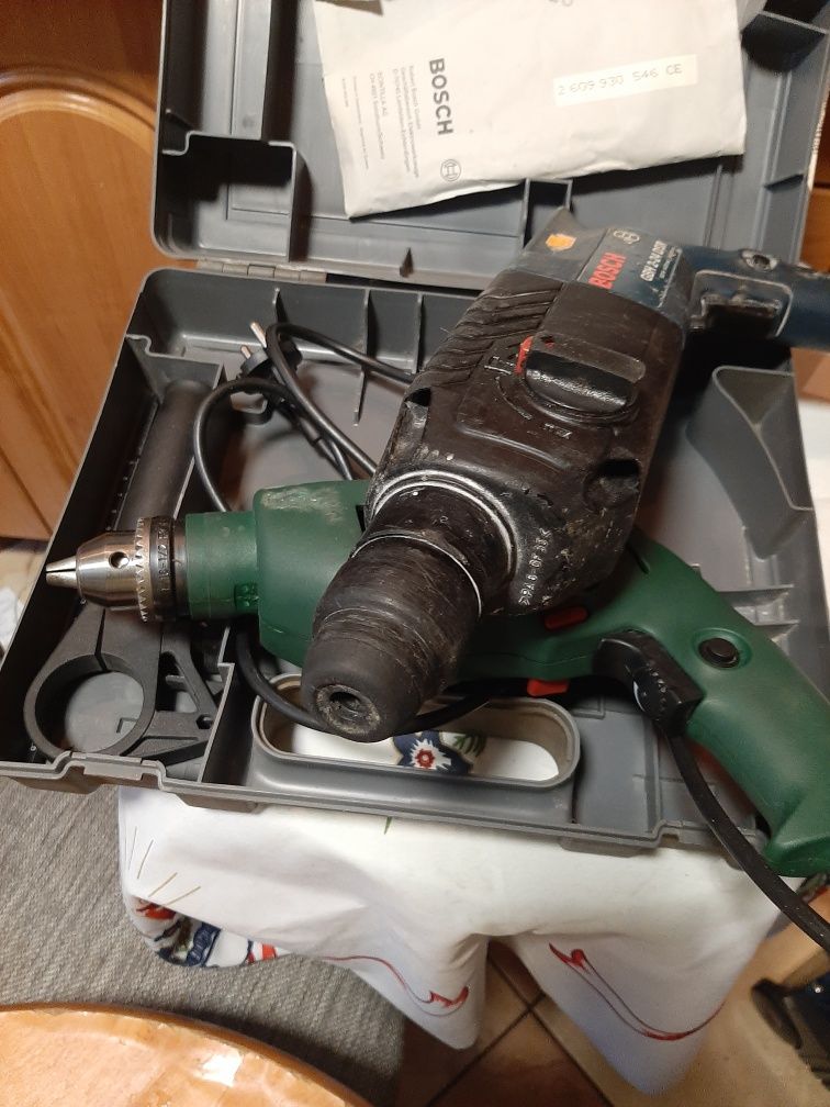 Wiertarka Bosch GBH 2-24 DSR 620  watt PSB 500 RE uszkodzone