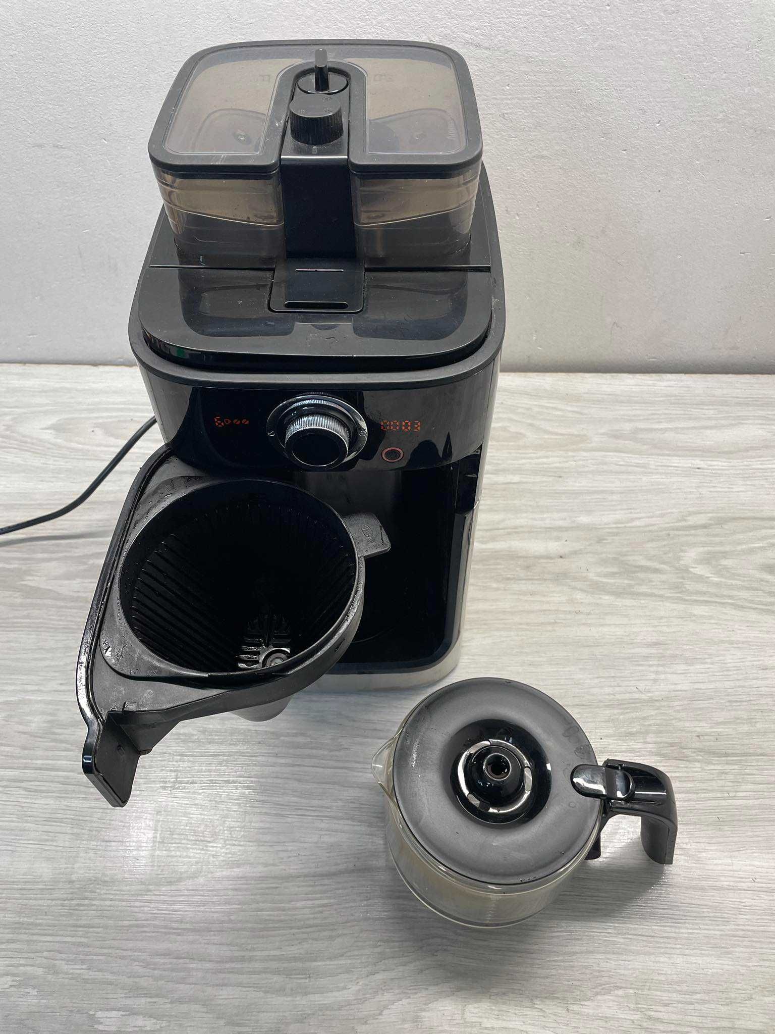 Ekspres przelewowy Philips Grind & Brew 1,2