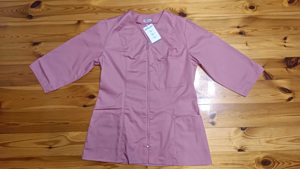 Sprzedam mundurek medyczny firmy Anilon