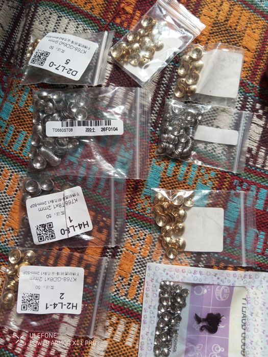 Шапочки обіймачі для намистин тримачі