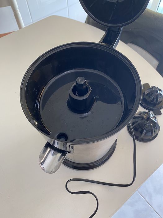 Máquina de Sumos Tristar