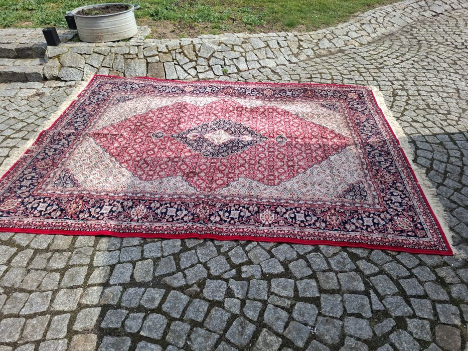 Piękne stare dwa dywany jedwab na jedwabiu