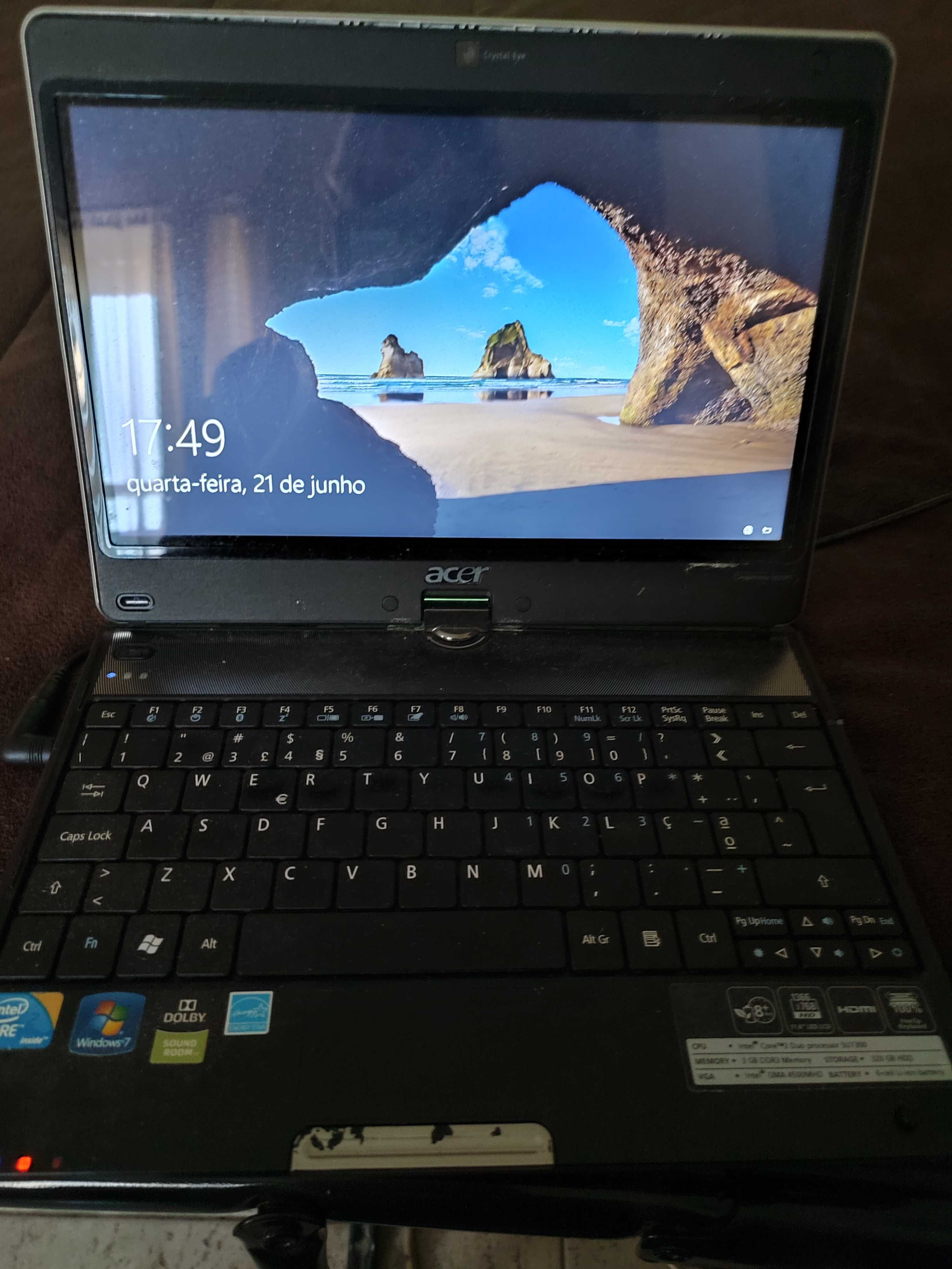 Portátil Acer Aspire 1825pt