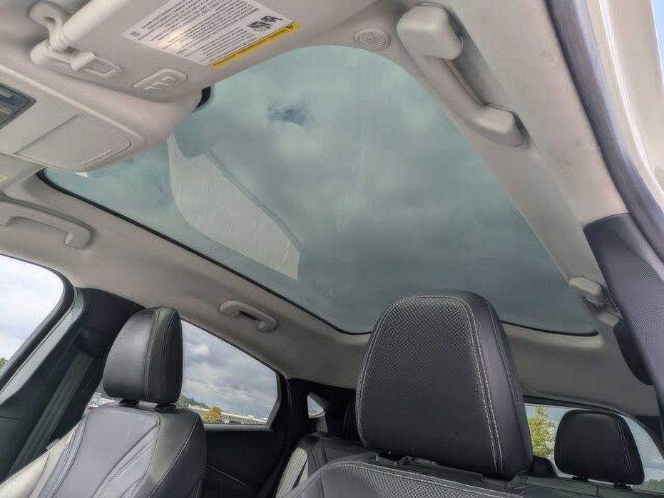 Ford Mustang Mach-E Premium      2021