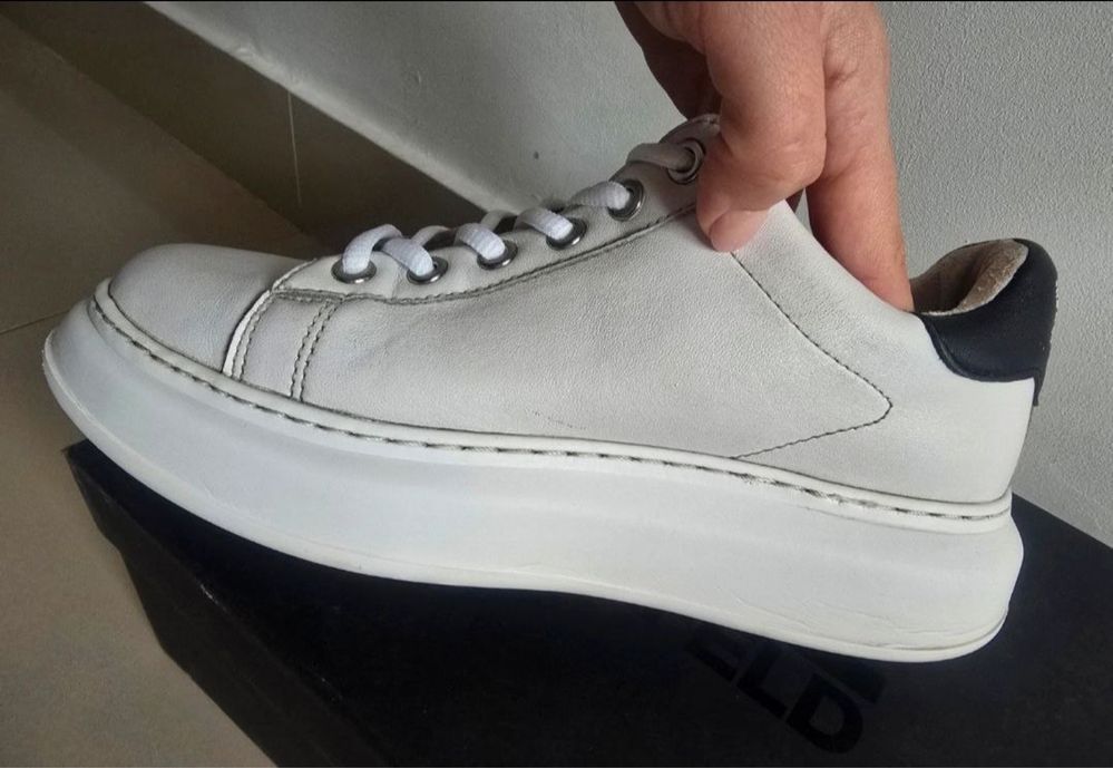 Używane buty damskie Karl Lagerfeld r 37
