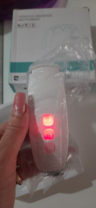 Отличный массажёр для шеи