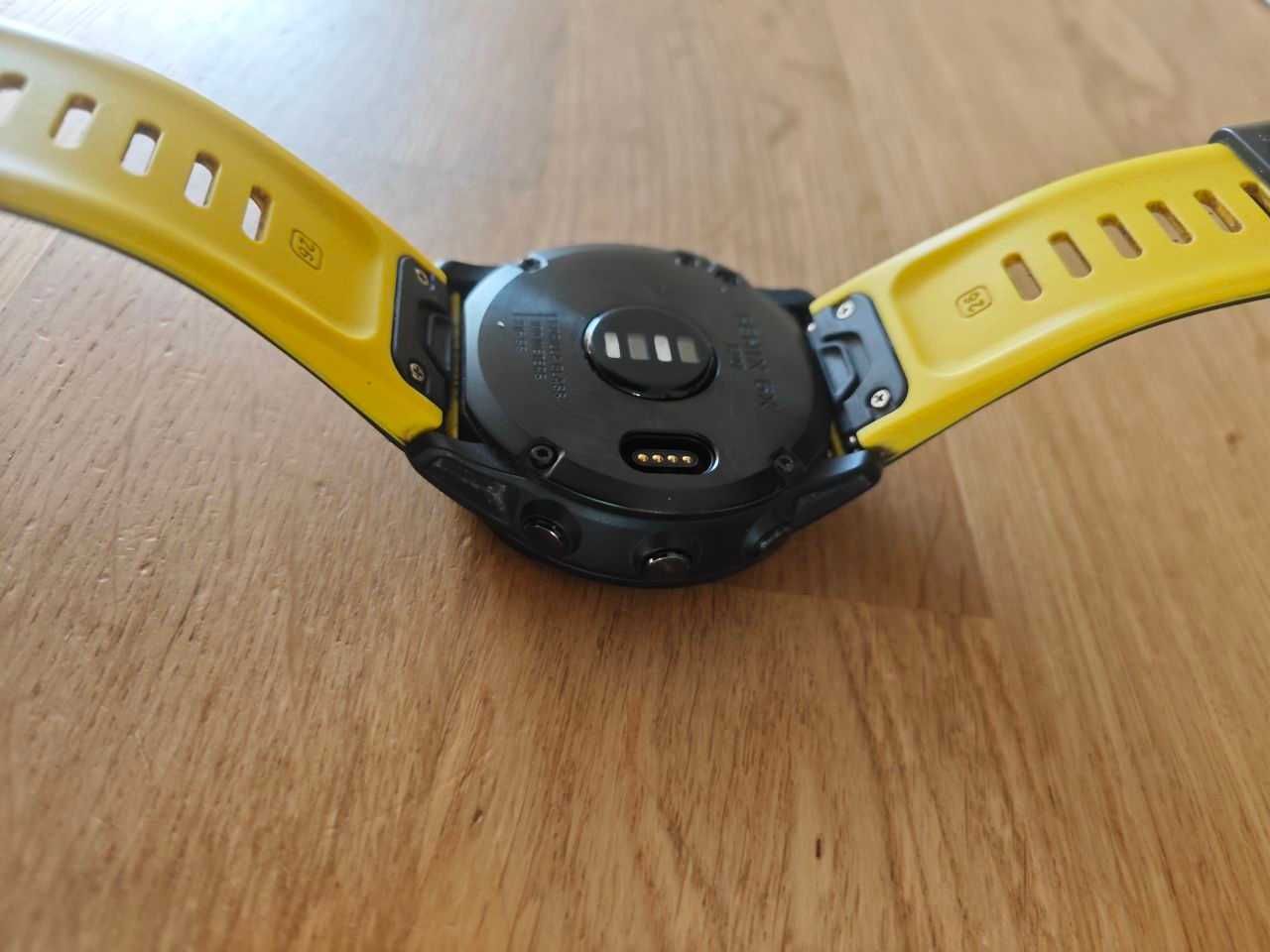 Garmin Fenix 6X Pro + 3 komplety pasków