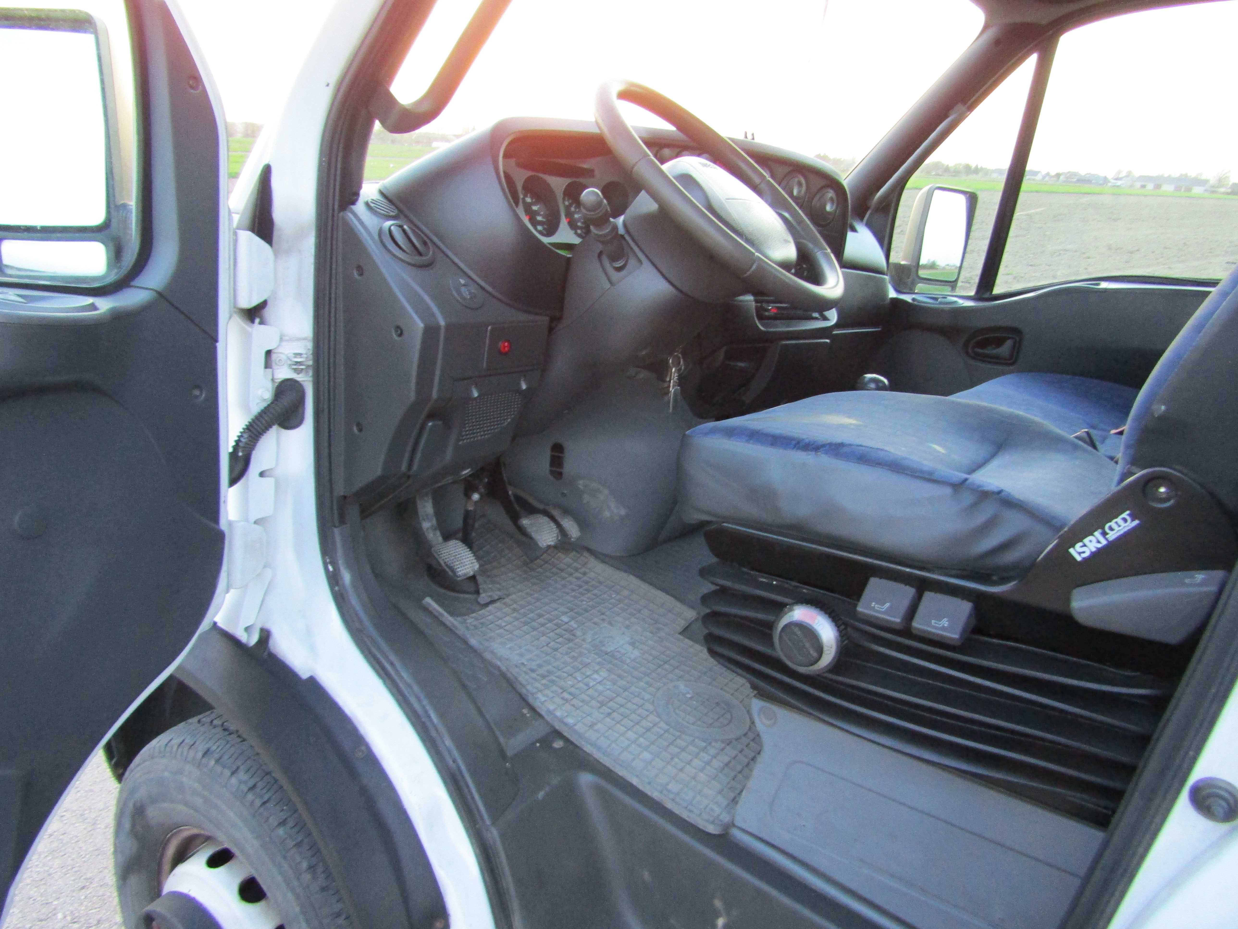 iveco daily3.0 60 - 65 laweta najazd dmc 3,5t