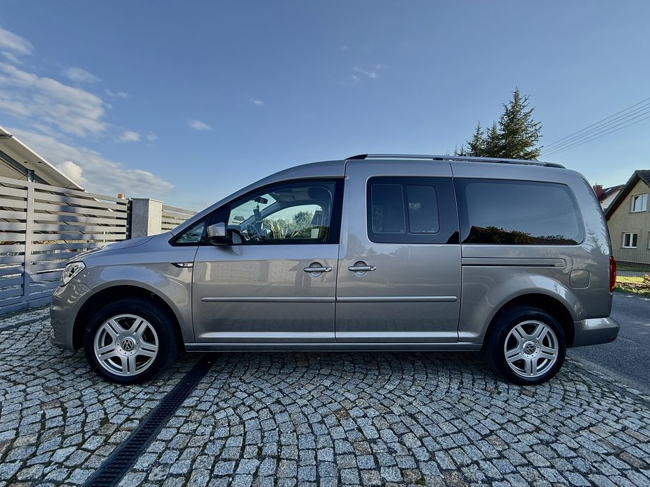 Volkswagen Caddy (automat, wersja long, niski przebieg)