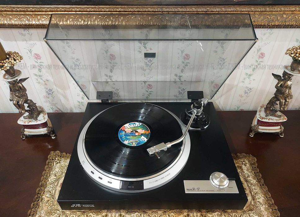 Вініловий програвач JVC QL-A7 + картридж JVC-Z 1s JAPAN