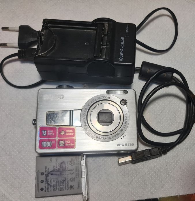 Фотоаппарат,Sanyo,VPC-E760,заряд,статуэтка,фарфор, sharp