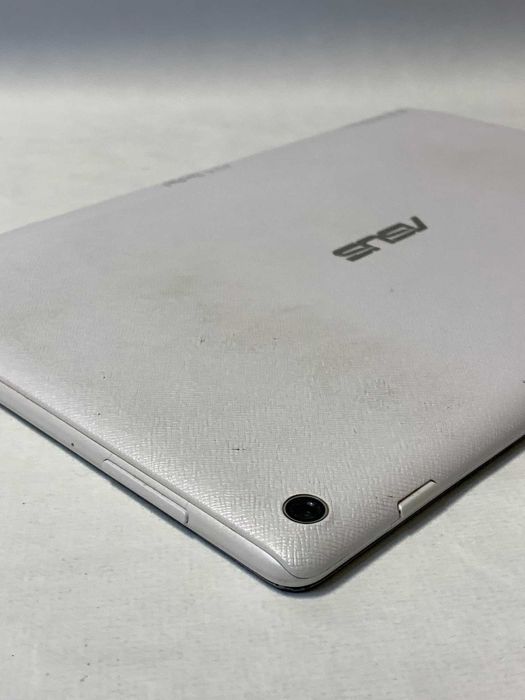 Планшет Asus ZenPad 10 White wifi Z300C p021 2/16gb
