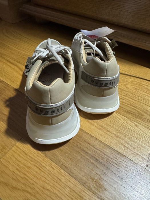 Кросовки bugatti