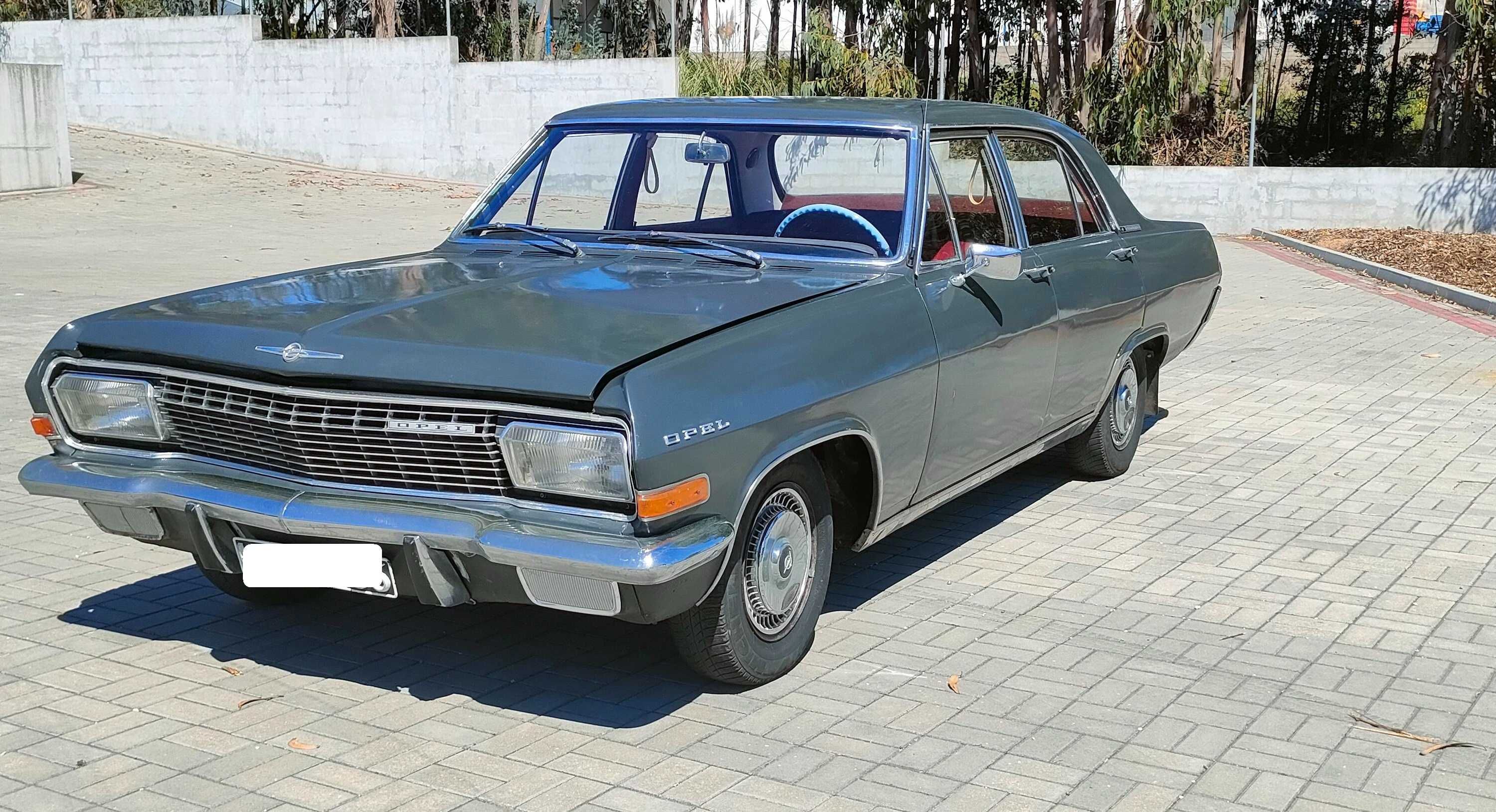 Opel Kapitan 2.8 SE
