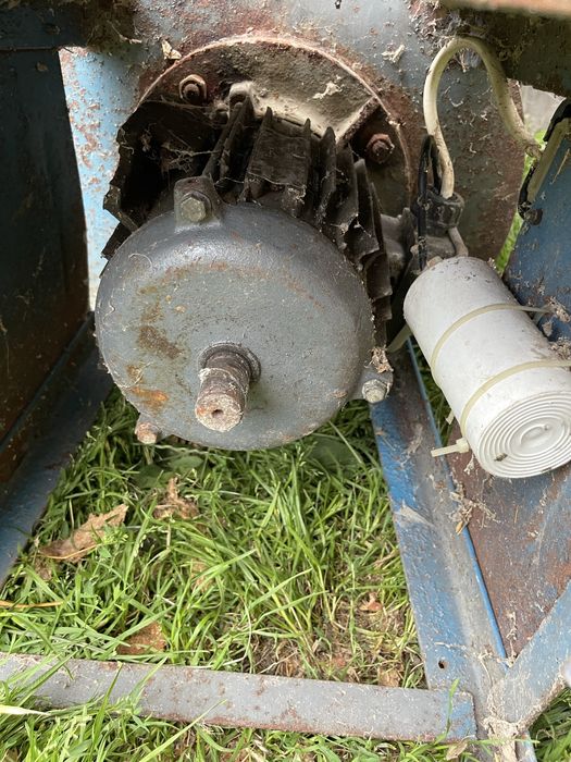 Корморізка бурякорізка