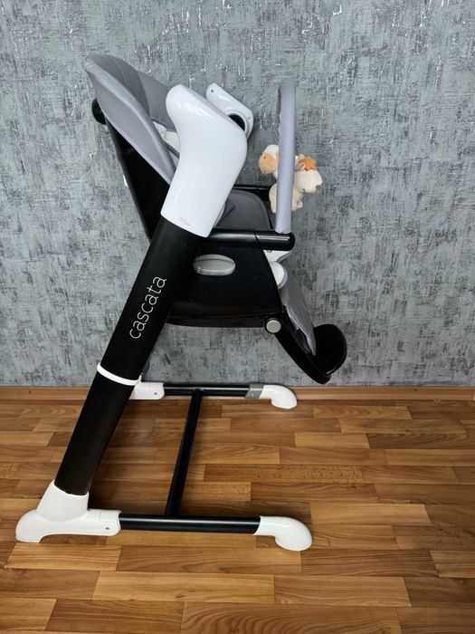 Стілець для годування 3 в 1 , гойдалка , шезлонг ( Майже Новий )