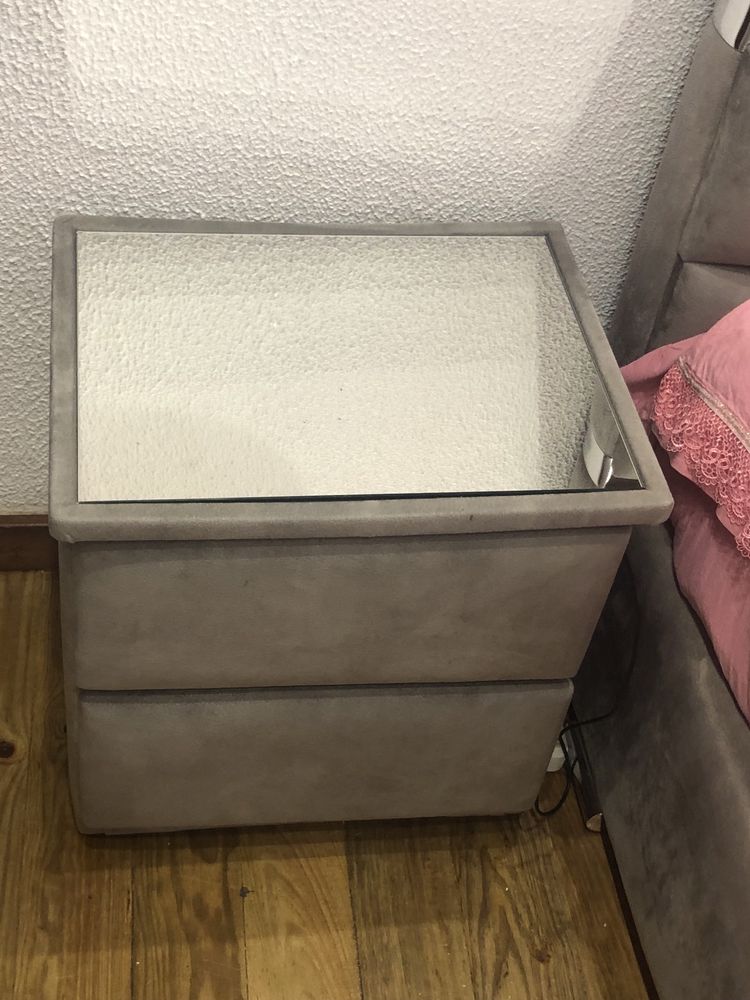 Cama de luxo mandada fazer estou vender pk vou fora do pais