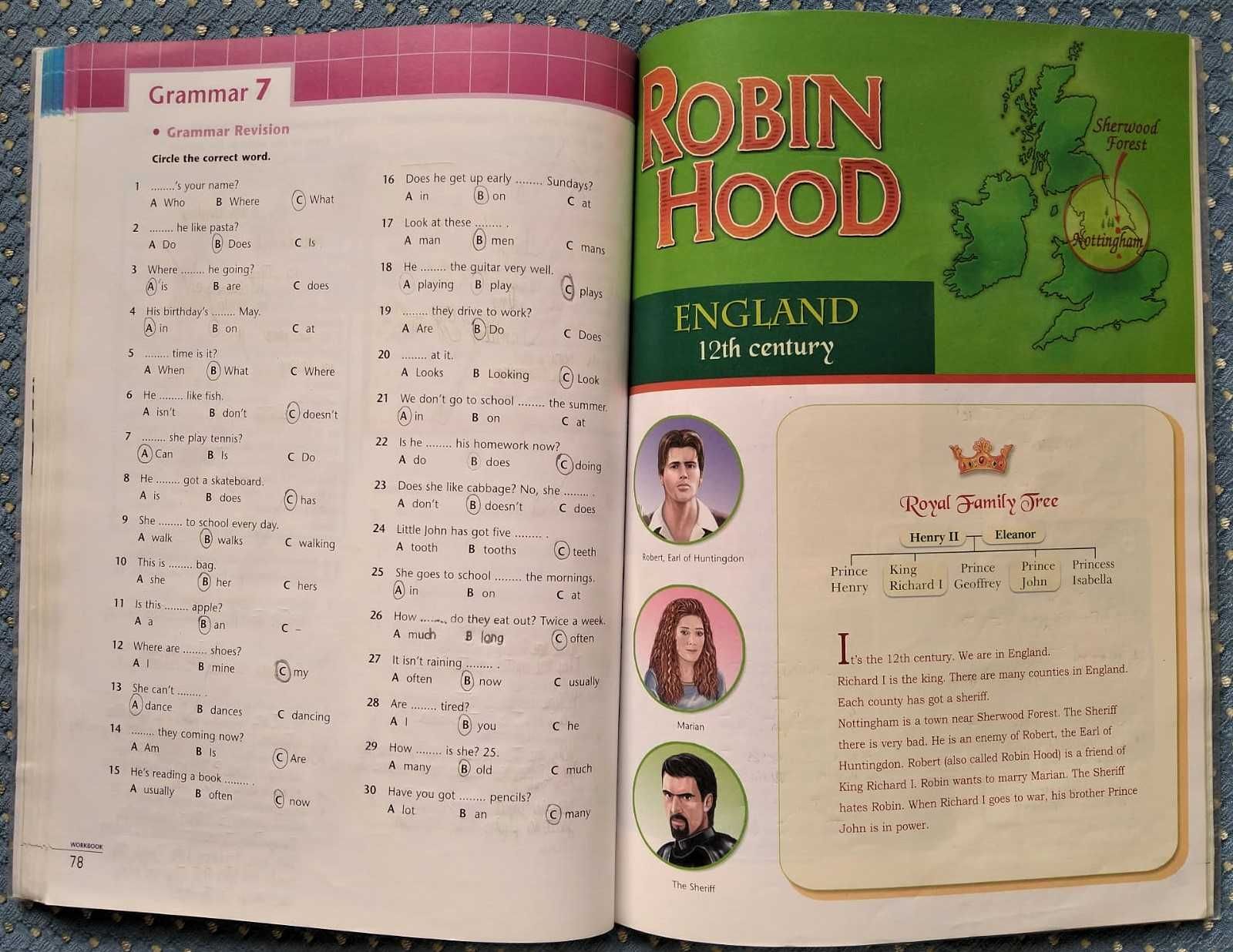 "Upload Inglês 5º Ano" Workbook & Grammar Book + eBook - Ótimo Estado!