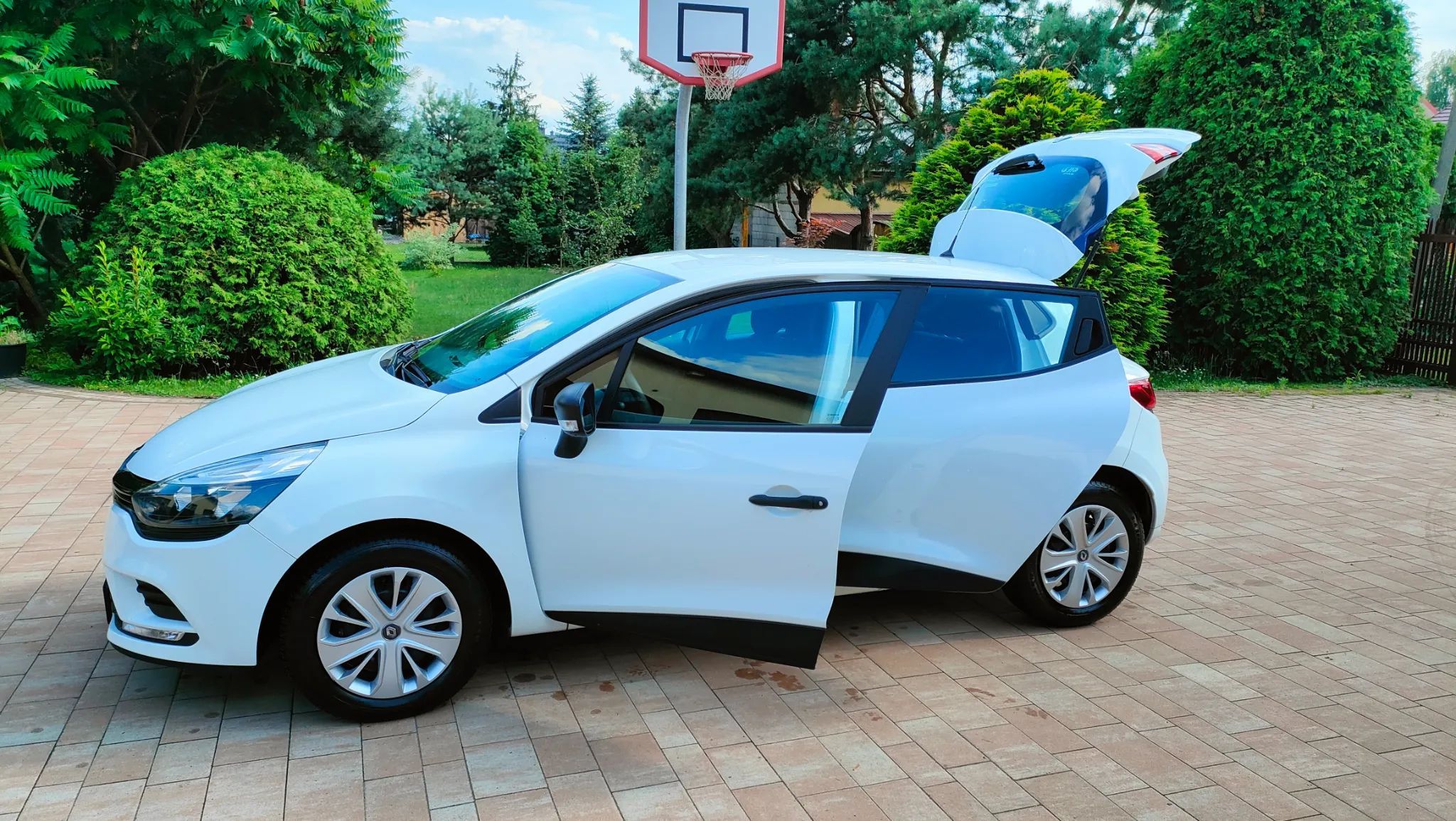 Renault Clio Renault Clio IV Life . Super Stan