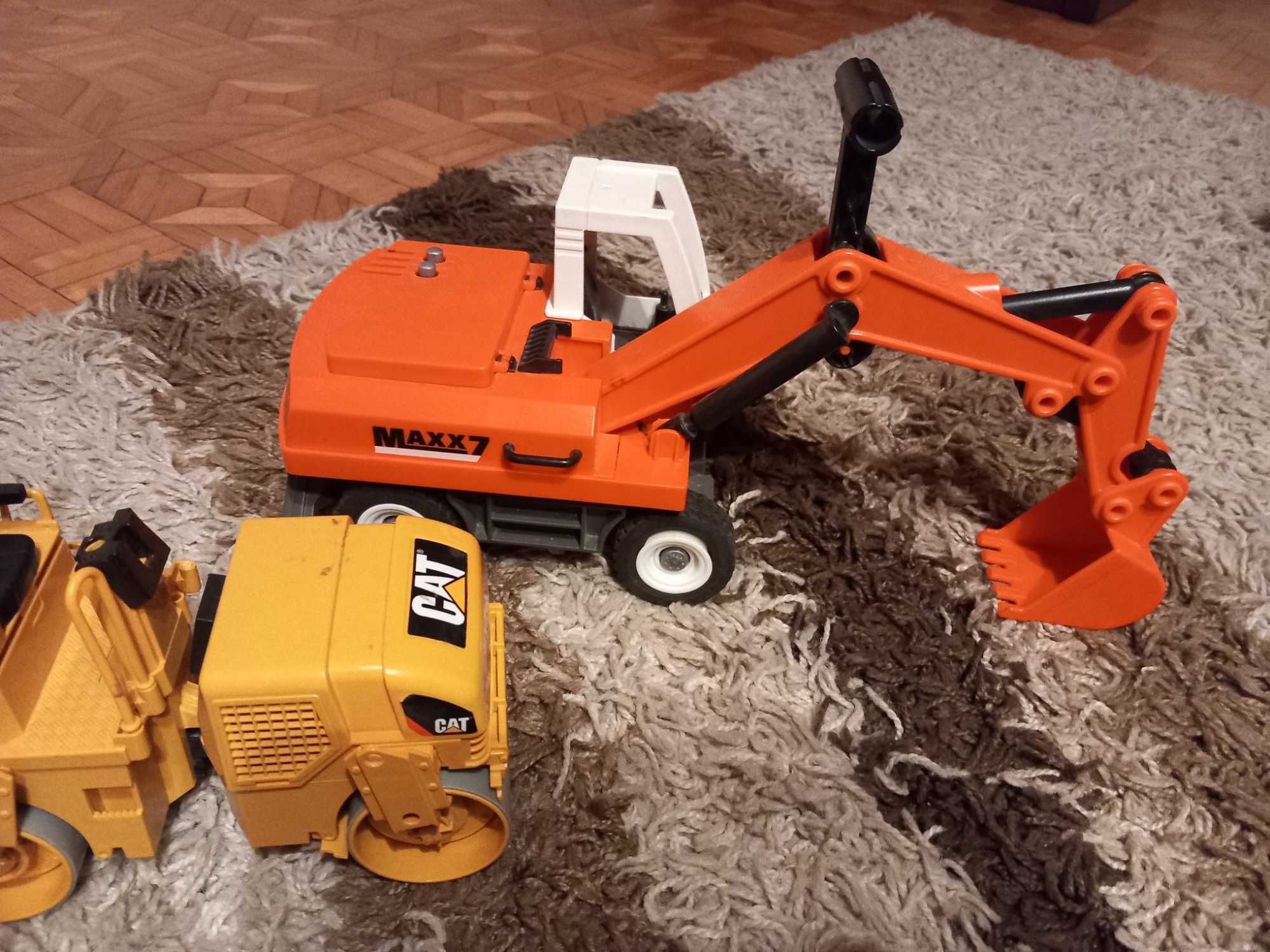 Play Mobil Koparka + Walec CAT Bruder
