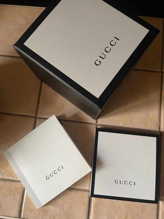 Наручные часы Gucci