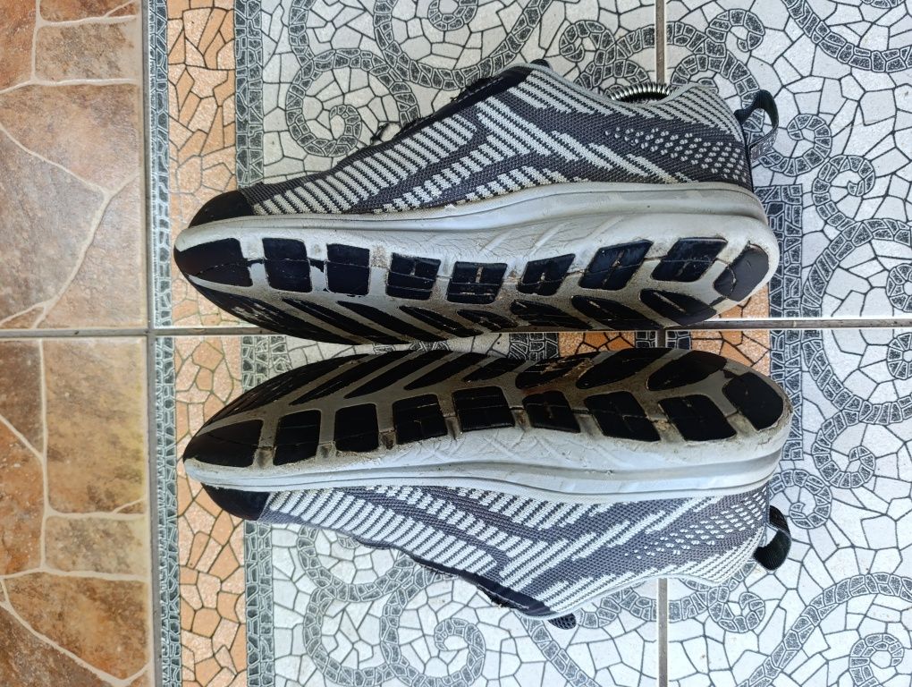 Engelbert strauss 38.5p. чоловічі робочі кросівки.