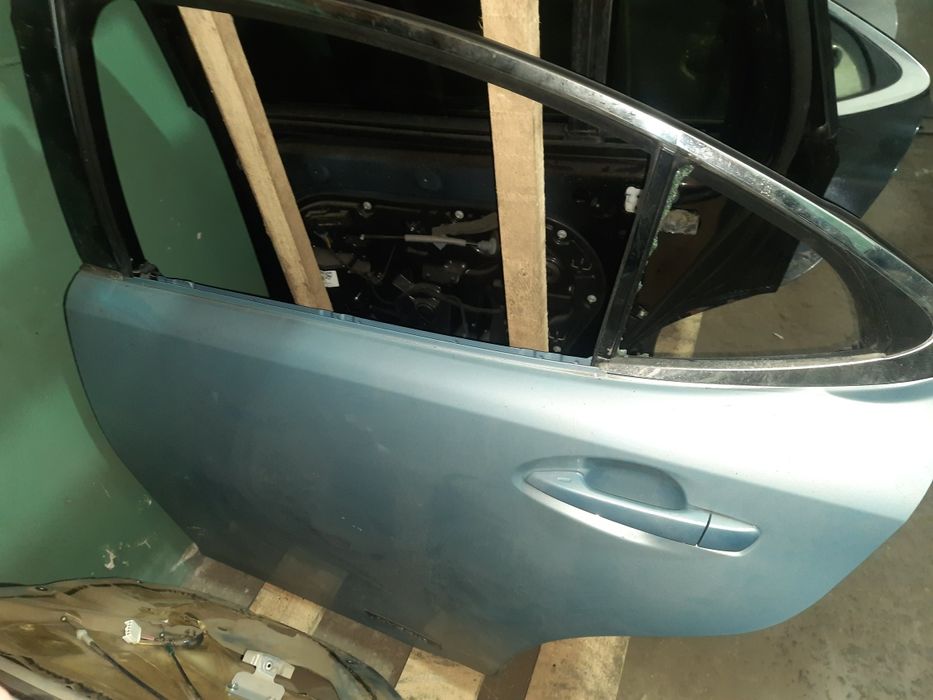 Дверь Lexus ES 2013+ задняя левая