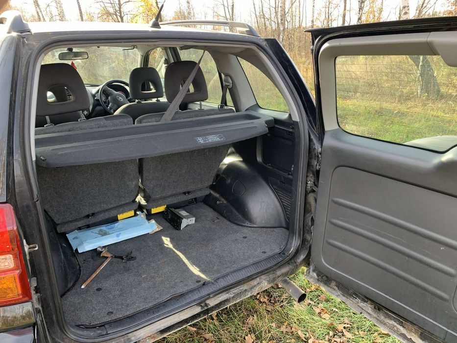 Тойота,  TOYOTA RAV4 на ходу