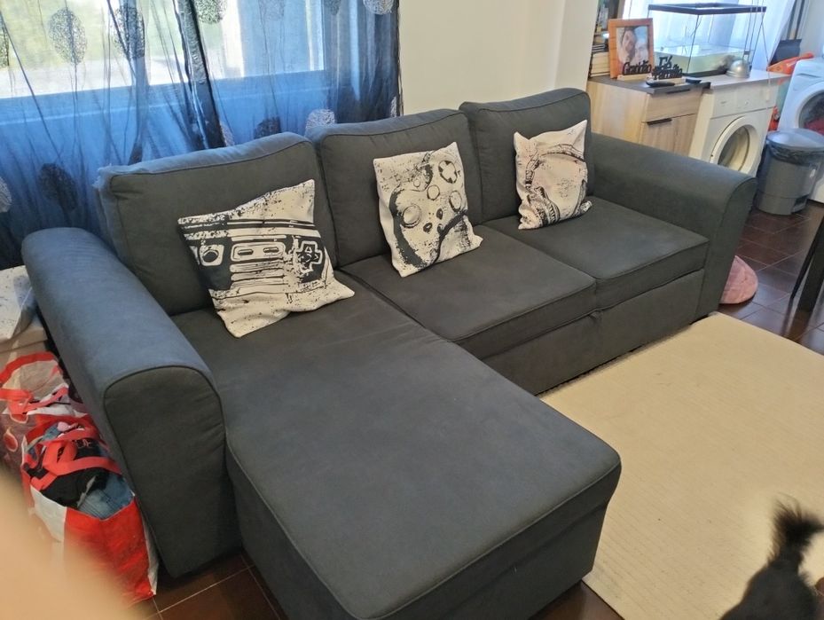Sofá cama chaise-longue com arrumação semi novo
