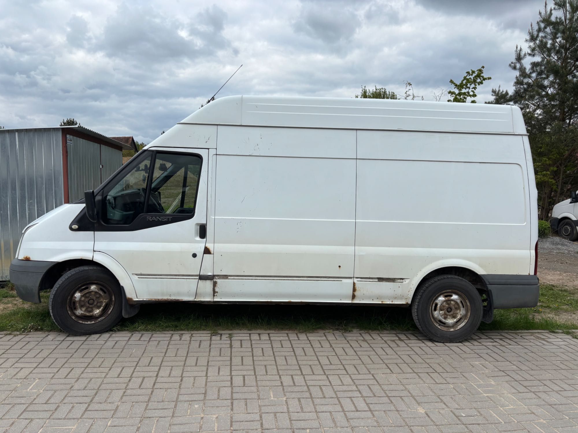 Ford transit L3H2