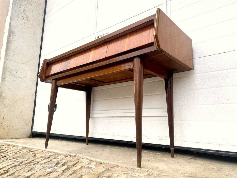 Consola olaio vintage + 115comp x 44prof x 47,5prof x 77alt.