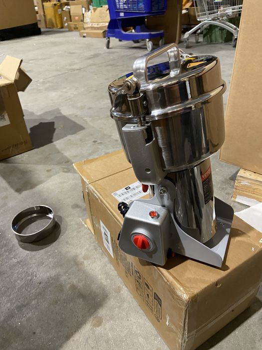 Maquina de moer alimentos