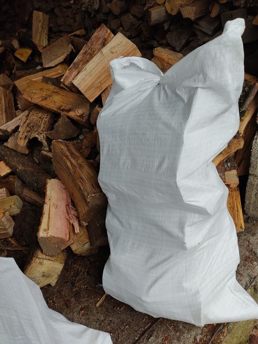 Sacos lenha 35 a 40 kg