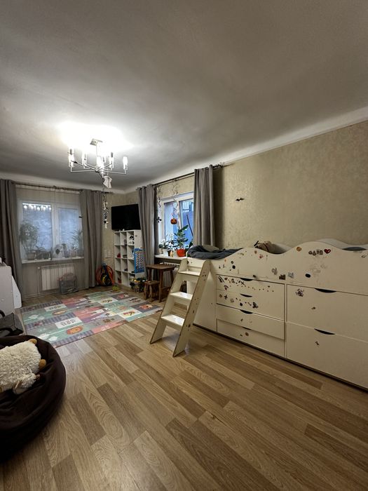 Купуй та переїжджай! Будинок з ремонтом на 16 сотках в м.Буча