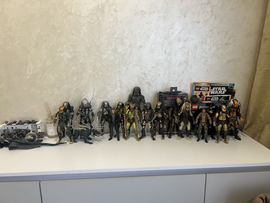 Колекційні іграшки NECA