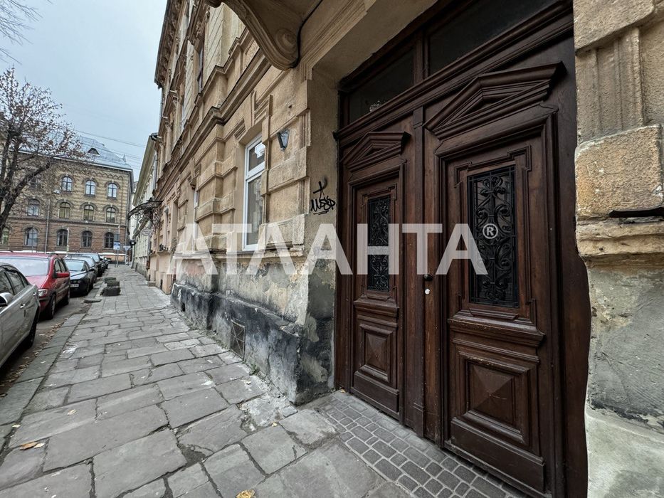 Продаж 1-но кімнатної квартири по вулиці Кониського