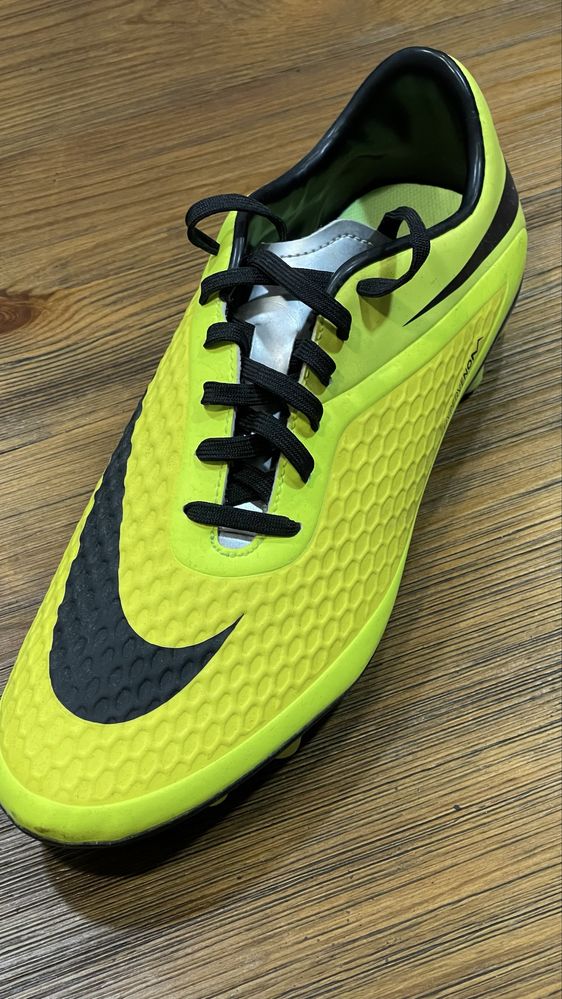 Chuteiras Nike Hypervenom - futebol salão