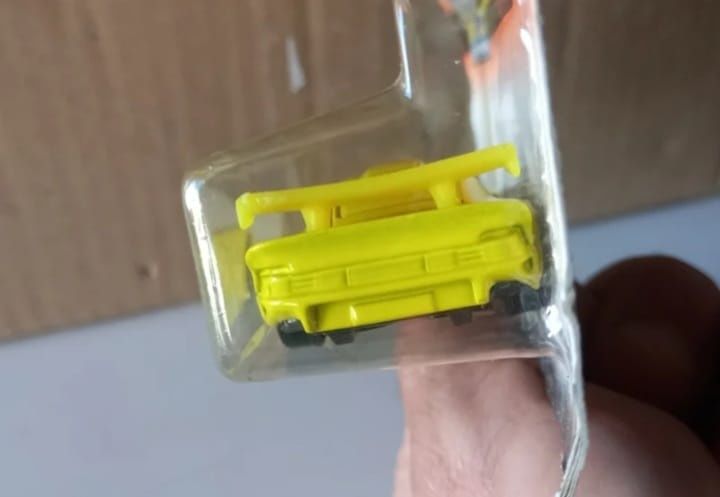 Porsche 911 GT1 matchbox