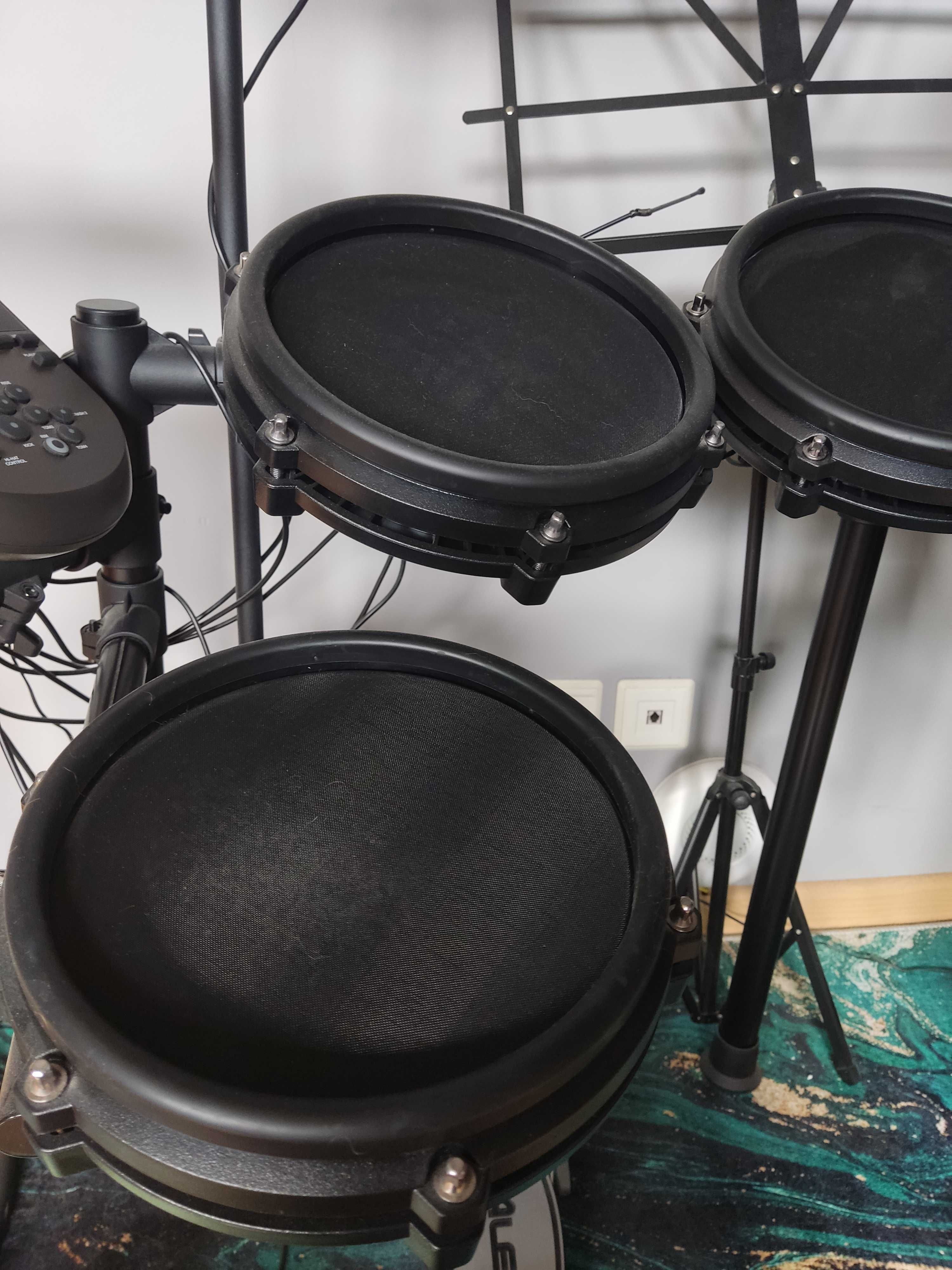 ALESIS Nitro Mesh Kit - elektroniczny zestaw perkusyjny