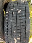 Вантажні шини CONTINENTAL 285/70 R19,5 ContiHybrid HD3, грузова резина