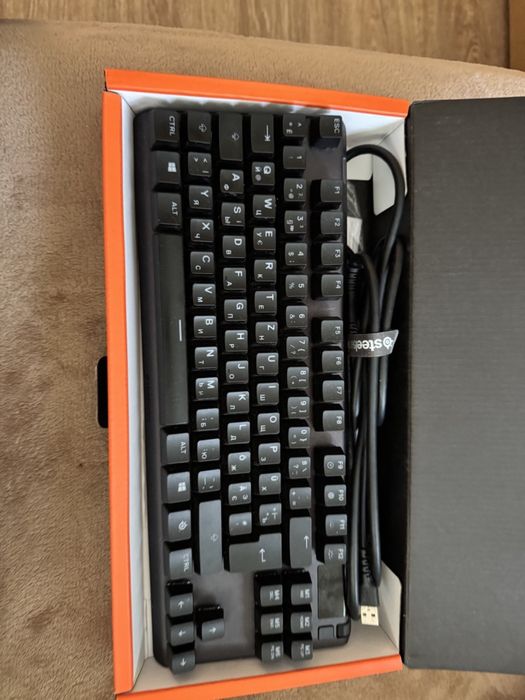 Клавиатура Apex Pro TKL