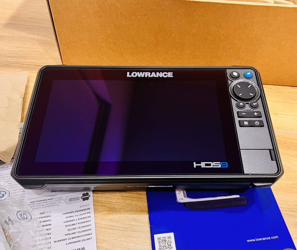 Эхолот Lowrance HDS Pro 9 (Навионика) + новый  датчик HD