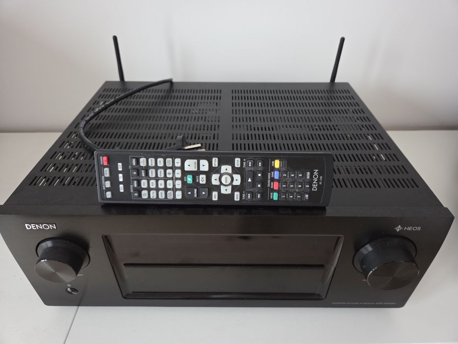 Denon AVR-X6300H Amplituner kina domowego