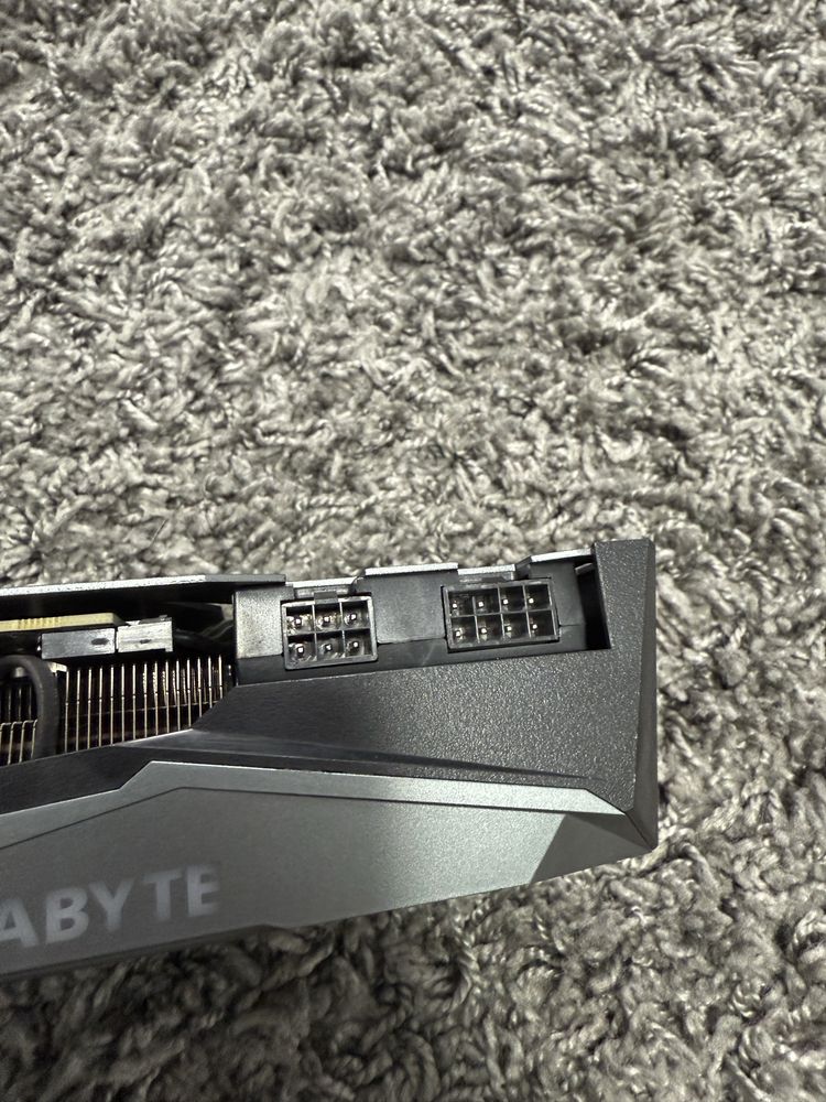 Gidabyte RTX 3070 8gb без LHR