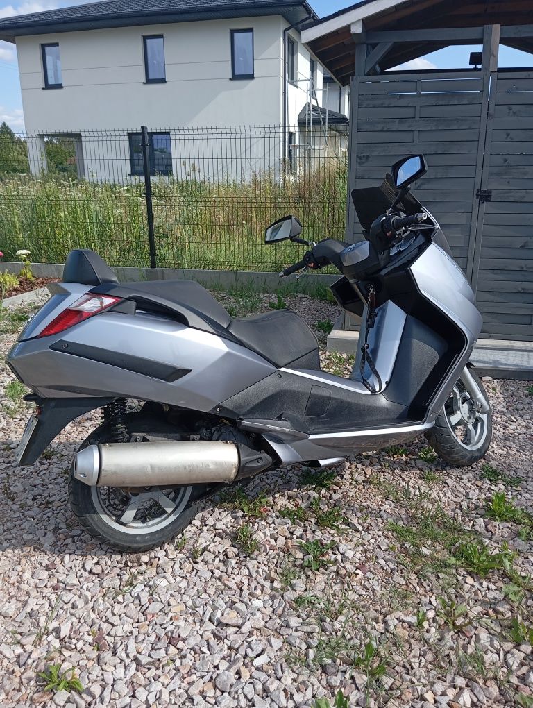 Skuter Peugeot Satelis 125 na kat. B